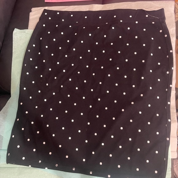Old Navy Black Pencil Black Polka Dot Skirt NWT - Picture 5 of 6